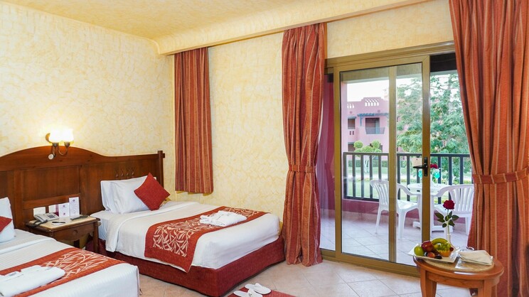 Charmillion Sea Life